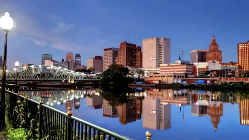 Moving to Jersey City: Cost of Living, Parking, and Moving Tips