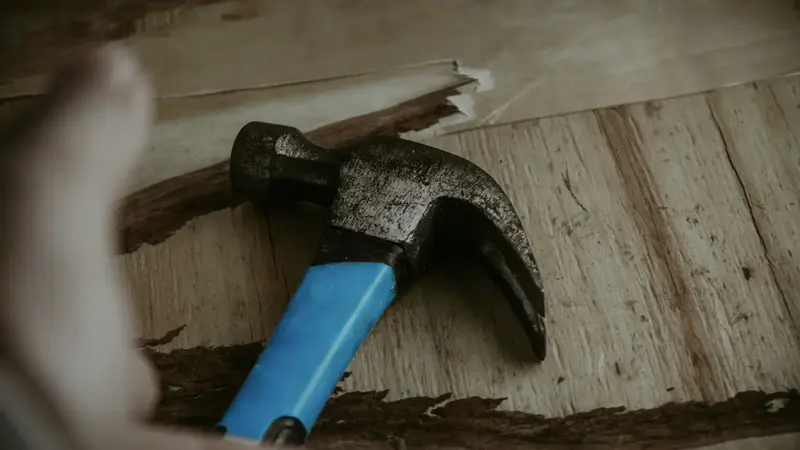 Basement Flooring That Looks Like Wood – What Works And What Fails