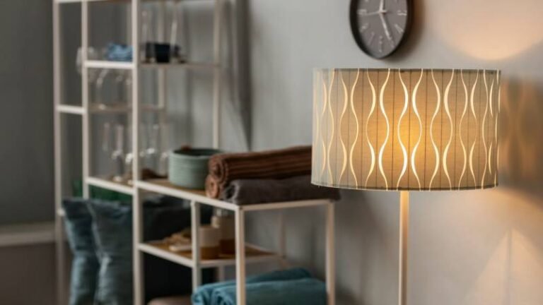 How to Choose the Perfect Table Lamp for Every Room in Your Home