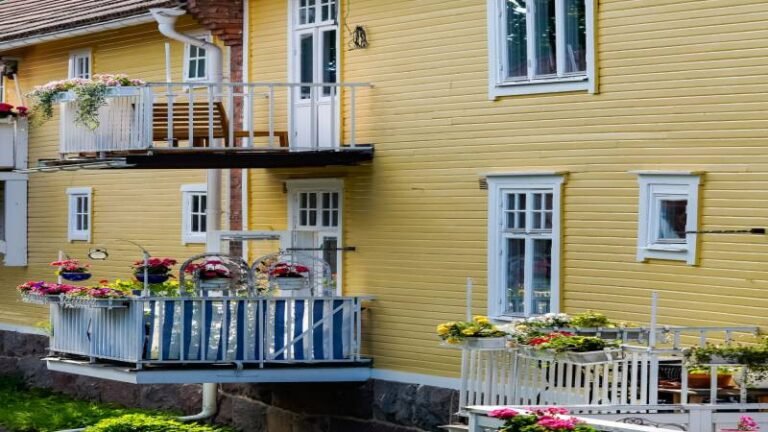 Exterior Design Inspiration: Siding Styles That Define Modern Home