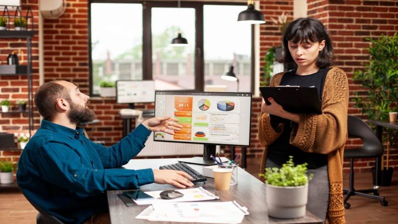 Why Growing Businesses Work With Professional Web Design Studios